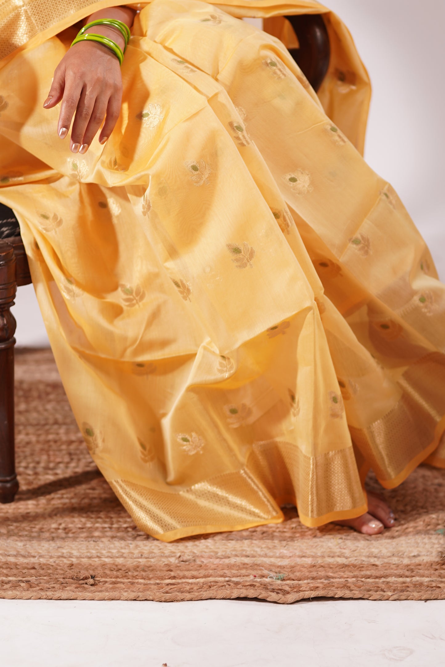 Mustard Yellow / Golden Yellow