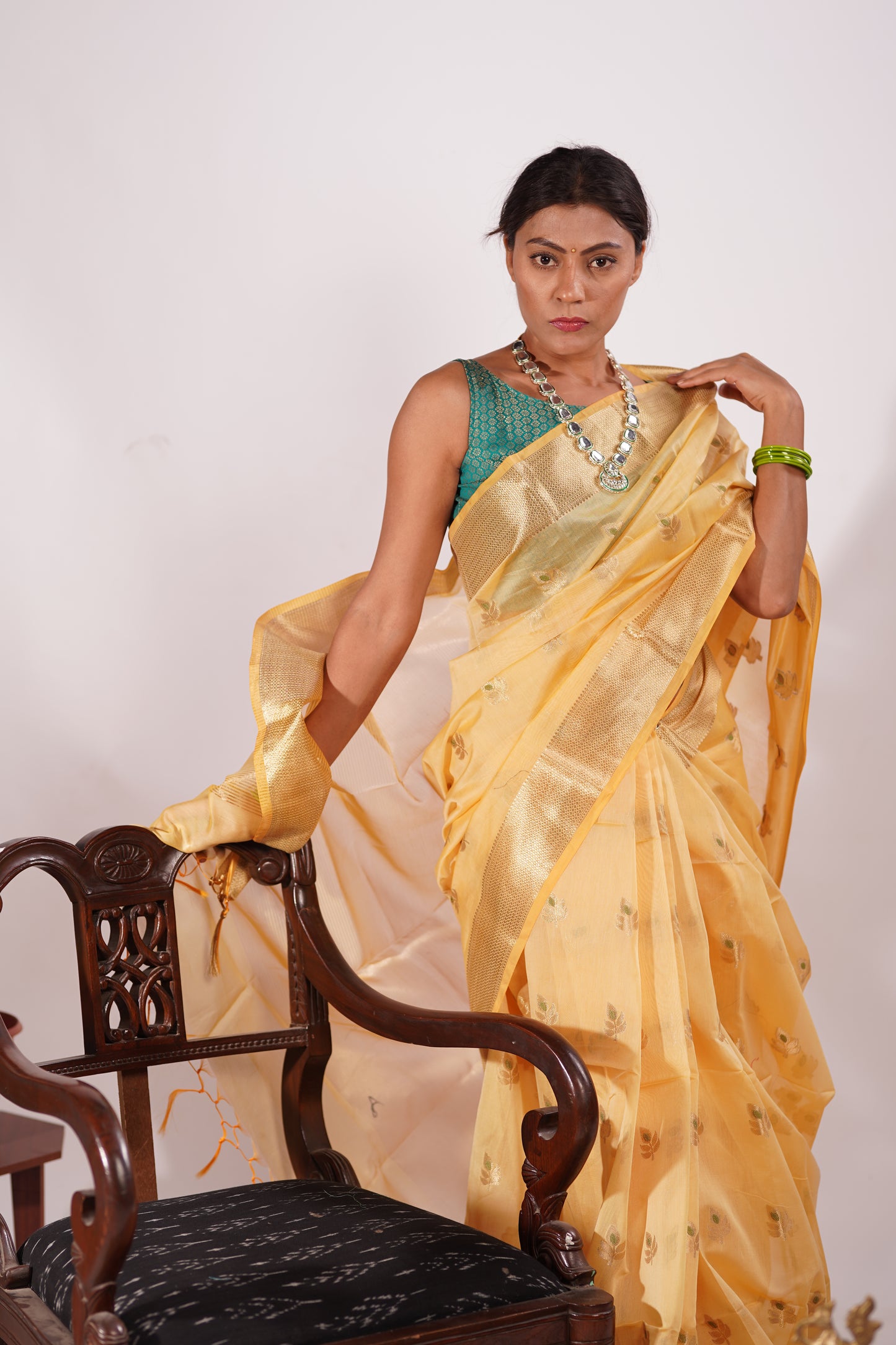 Mustard Yellow / Golden Yellow